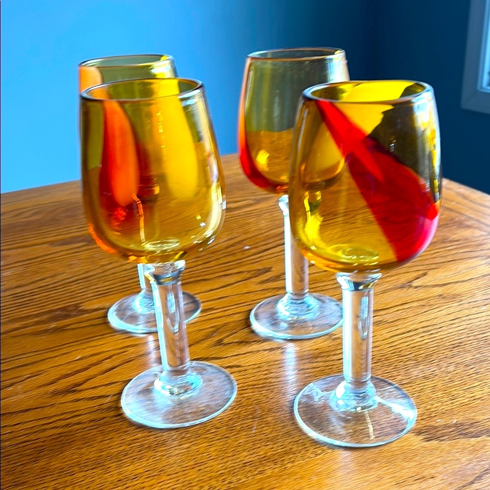 4 hand blown Colorful Glass Goblets Set